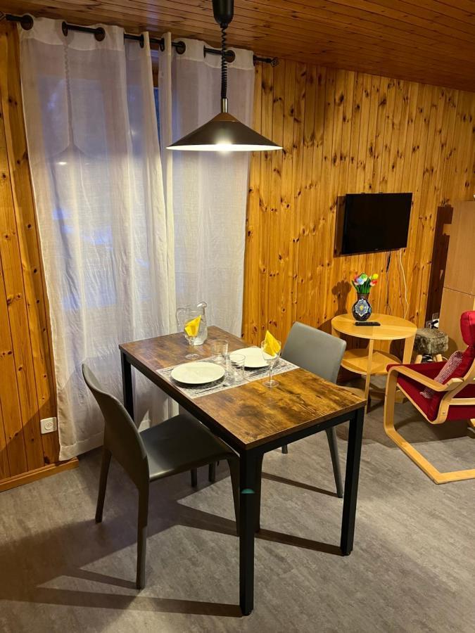 Au Village D'Evolene, Tres Joli Studio Calme Et Ensoleille Eksteriør billede